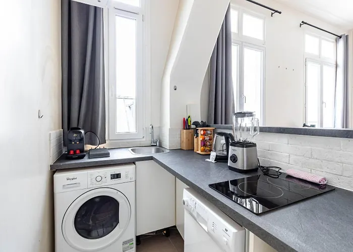 Guestready - Comfortable Retreat In The 11th Arr Lejlighed Paris